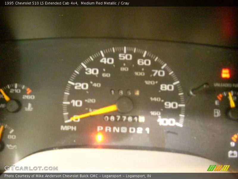 Medium Red Metallic / Gray 1995 Chevrolet S10 LS Extended Cab 4x4