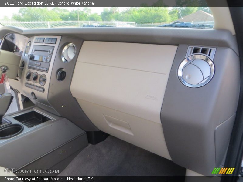 Oxford White / Stone 2011 Ford Expedition EL XL