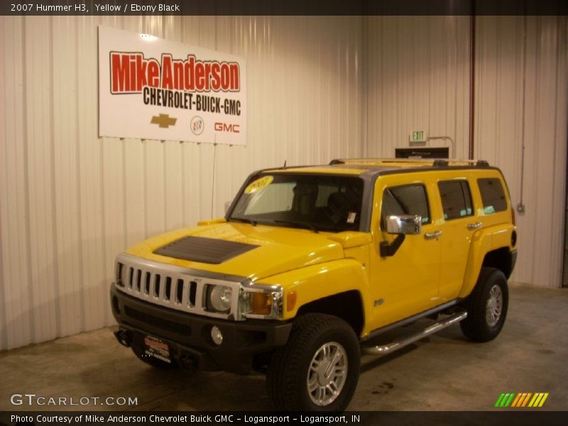 Yellow / Ebony Black 2007 Hummer H3
