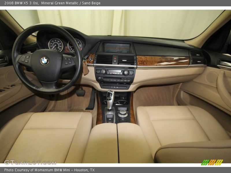 Dashboard of 2008 X5 3.0si