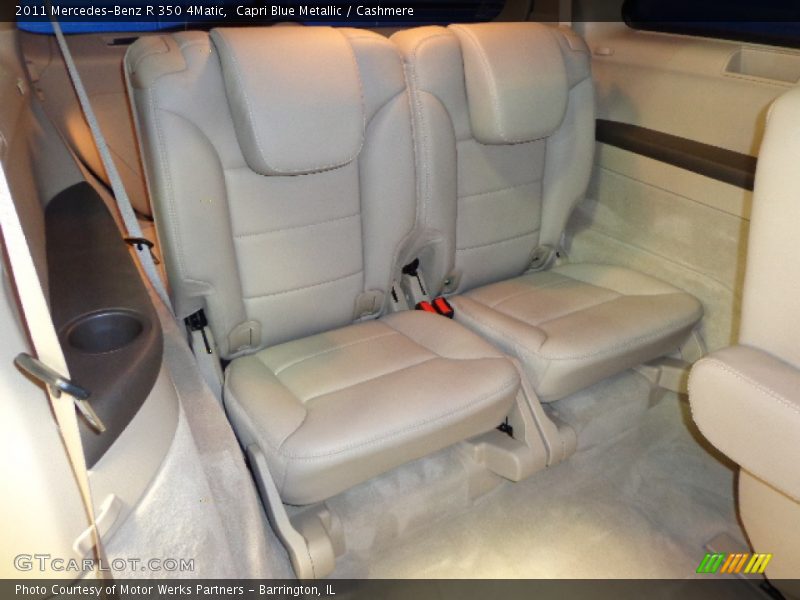 Rear Seat of 2011 R 350 4Matic