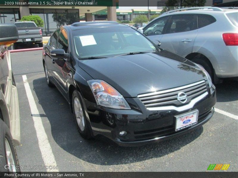 Super Black / Charcoal 2009 Nissan Altima 3.5 SL