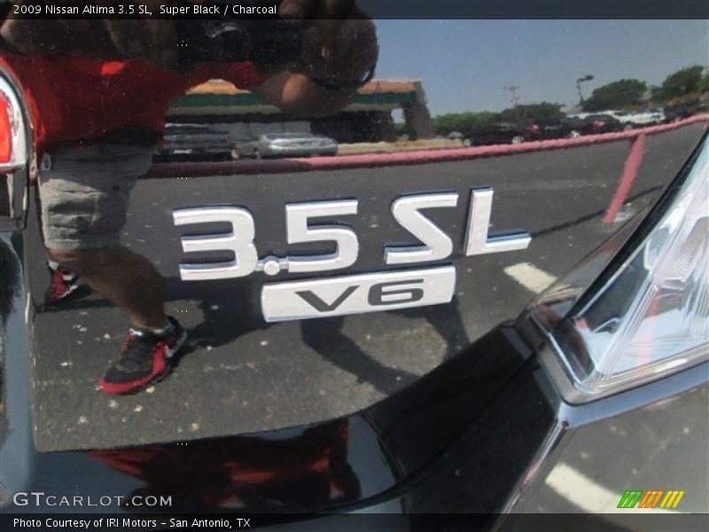 Super Black / Charcoal 2009 Nissan Altima 3.5 SL