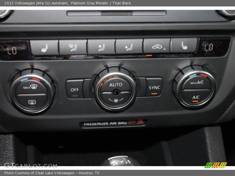 Controls of 2013 Jetta GLI Autobahn