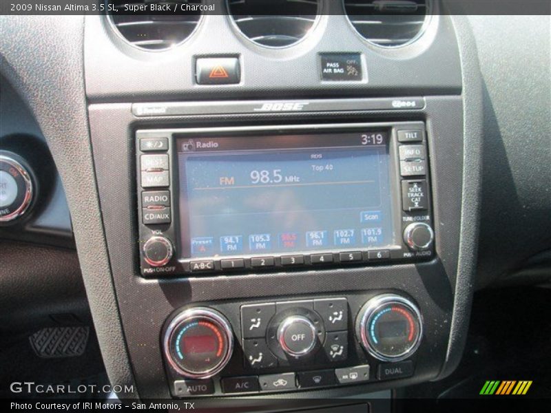 Super Black / Charcoal 2009 Nissan Altima 3.5 SL
