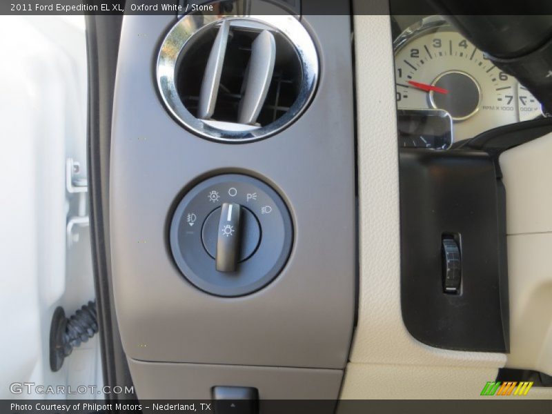 Oxford White / Stone 2011 Ford Expedition EL XL