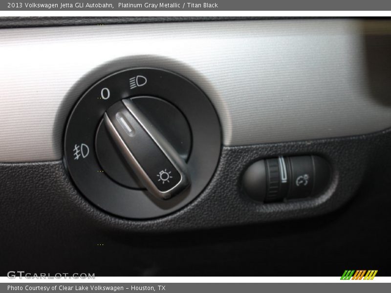 Platinum Gray Metallic / Titan Black 2013 Volkswagen Jetta GLI Autobahn