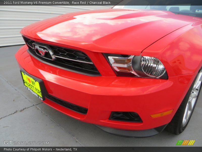 Race Red / Charcoal Black 2011 Ford Mustang V6 Premium Convertible