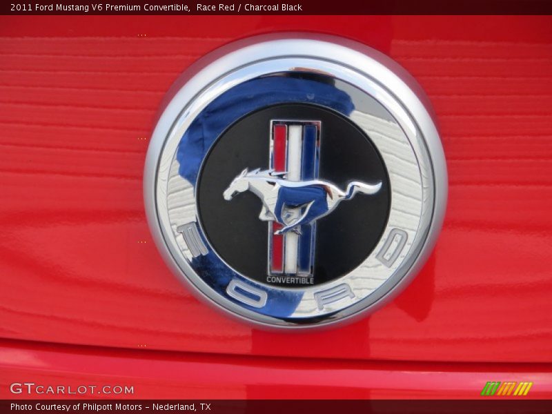 Race Red / Charcoal Black 2011 Ford Mustang V6 Premium Convertible