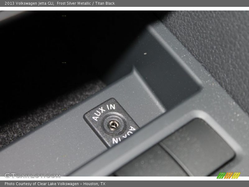 Frost Silver Metallic / Titan Black 2013 Volkswagen Jetta GLI