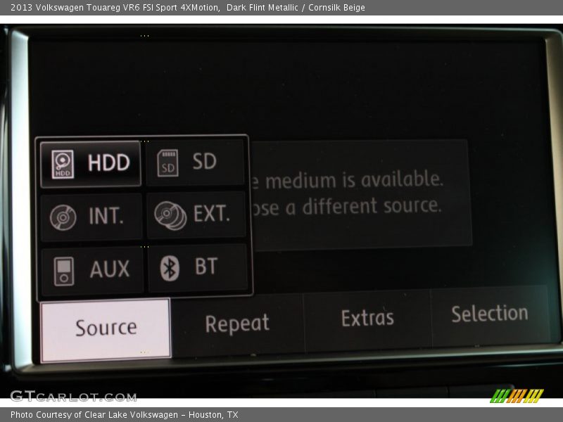 Dark Flint Metallic / Cornsilk Beige 2013 Volkswagen Touareg VR6 FSI Sport 4XMotion