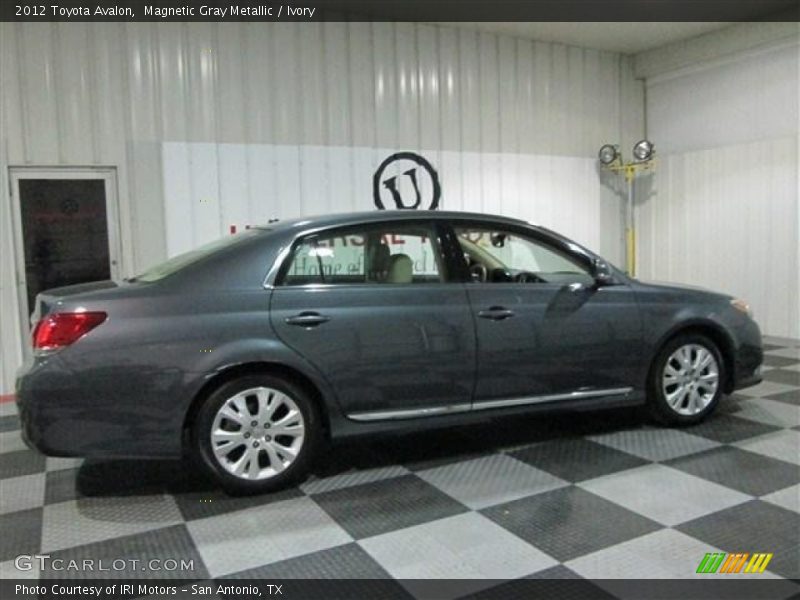 Magnetic Gray Metallic / Ivory 2012 Toyota Avalon