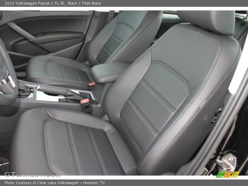 Black / Titan Black 2013 Volkswagen Passat 2.5L SE