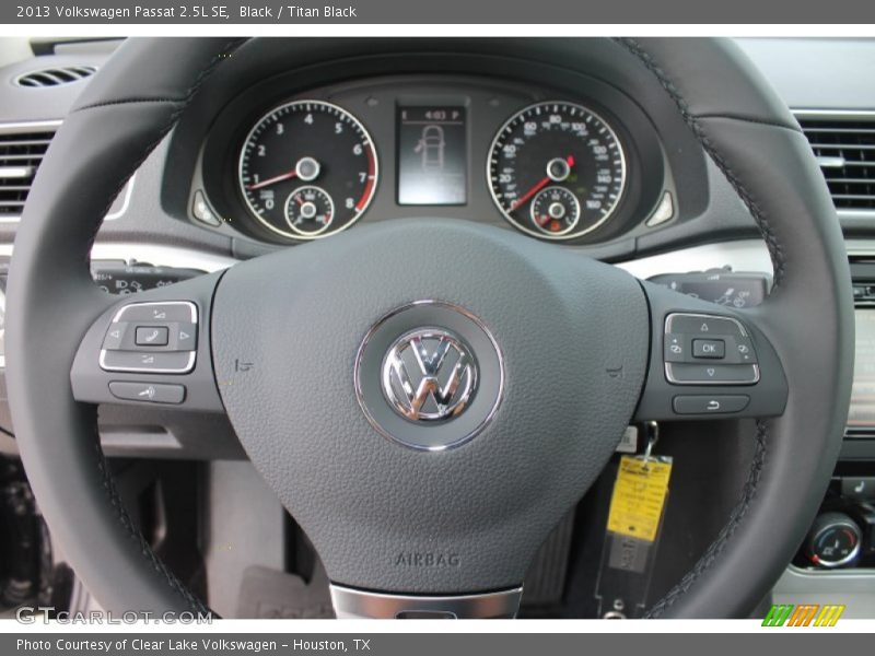 Black / Titan Black 2013 Volkswagen Passat 2.5L SE