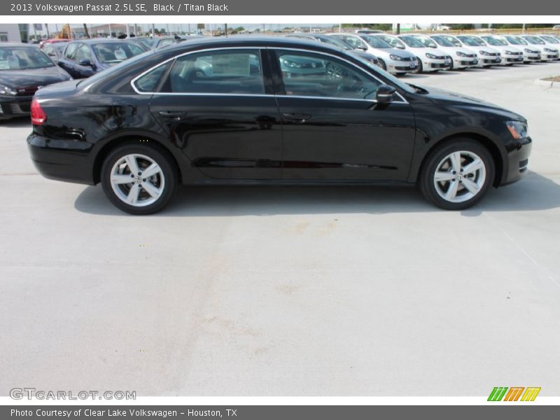 Black / Titan Black 2013 Volkswagen Passat 2.5L SE