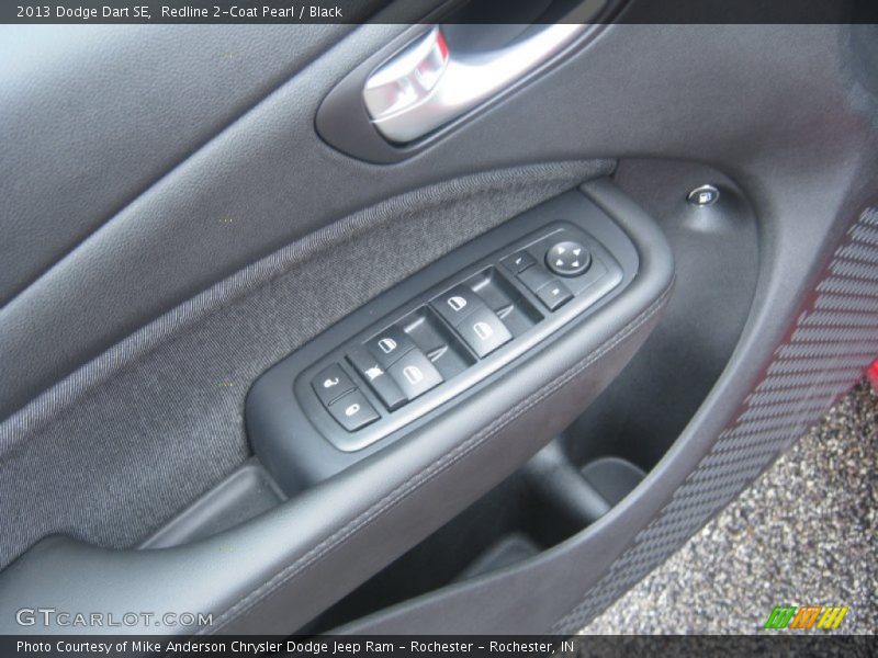 Redline 2-Coat Pearl / Black 2013 Dodge Dart SE