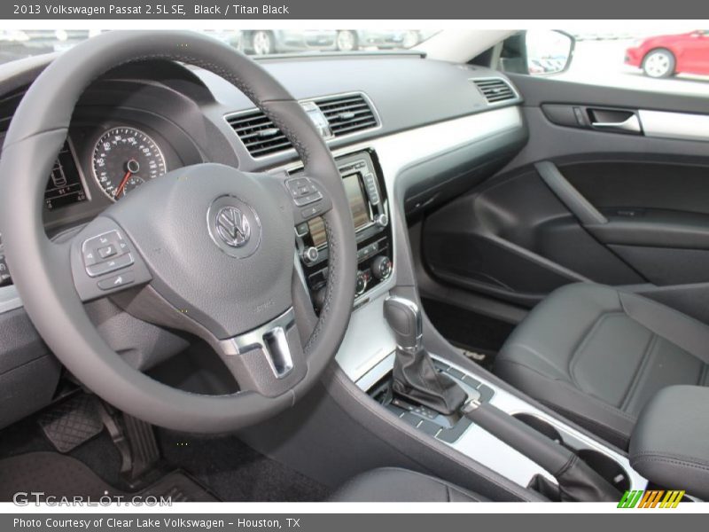 Black / Titan Black 2013 Volkswagen Passat 2.5L SE