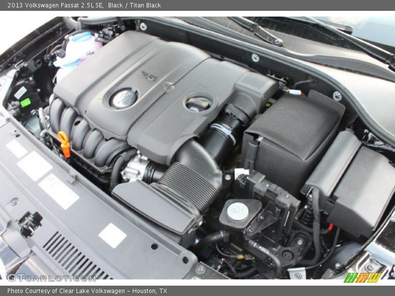 Black / Titan Black 2013 Volkswagen Passat 2.5L SE