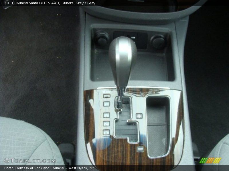 Mineral Gray / Gray 2011 Hyundai Santa Fe GLS AWD