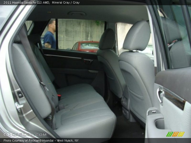 Mineral Gray / Gray 2011 Hyundai Santa Fe GLS AWD