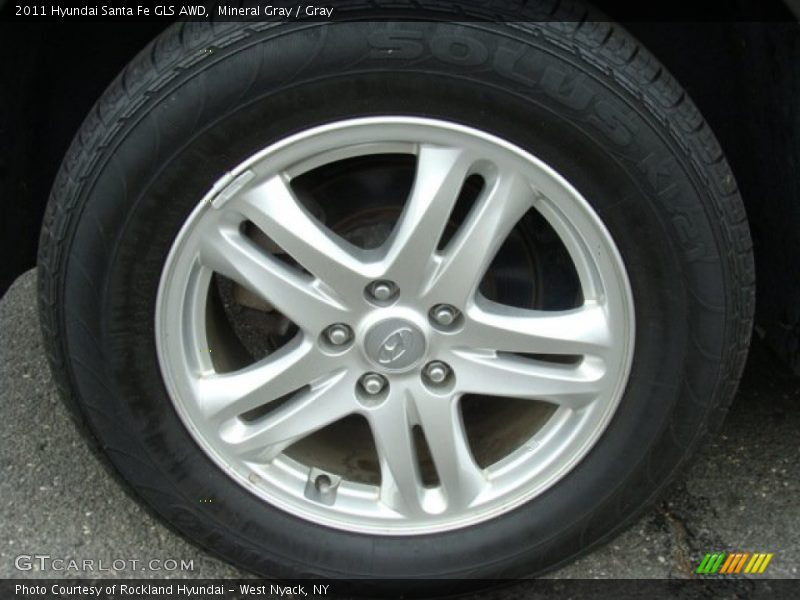 Mineral Gray / Gray 2011 Hyundai Santa Fe GLS AWD