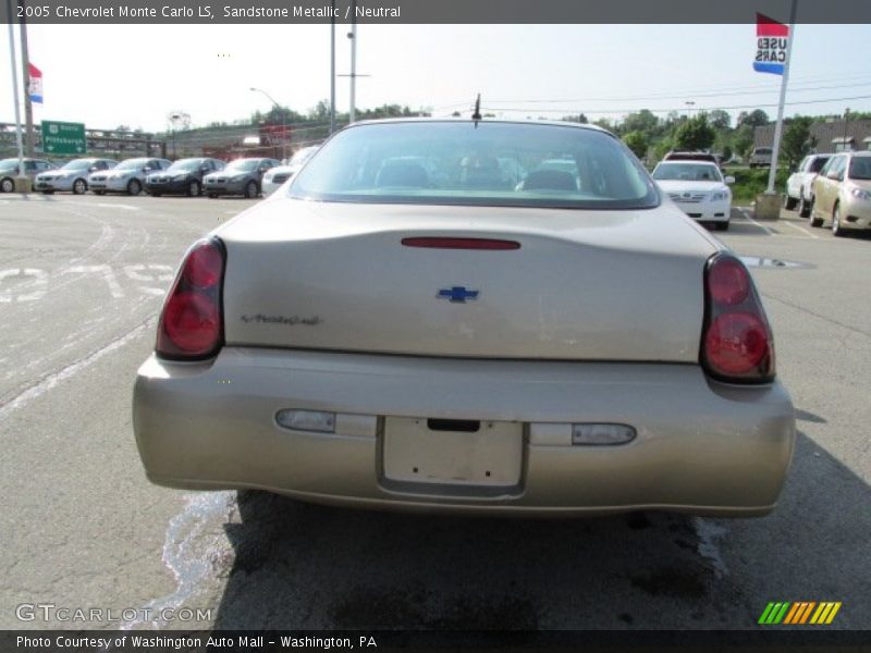 Sandstone Metallic / Neutral 2005 Chevrolet Monte Carlo LS