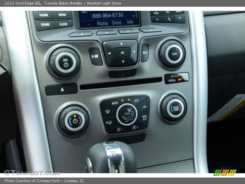 Tuxedo Black Metallic / Medium Light Stone 2013 Ford Edge SEL