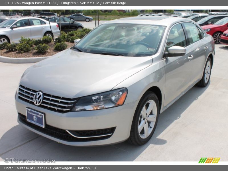 Tungsten Silver Metallic / Cornsilk Beige 2013 Volkswagen Passat TDI SE