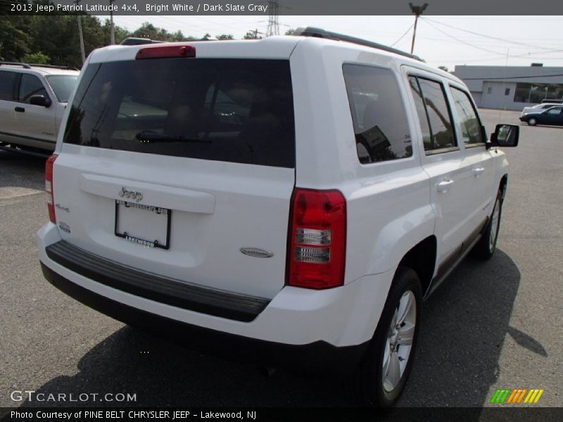 Bright White / Dark Slate Gray 2013 Jeep Patriot Latitude 4x4