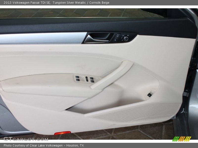 Tungsten Silver Metallic / Cornsilk Beige 2013 Volkswagen Passat TDI SE