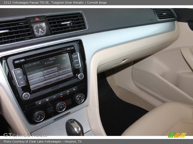 Tungsten Silver Metallic / Cornsilk Beige 2013 Volkswagen Passat TDI SE