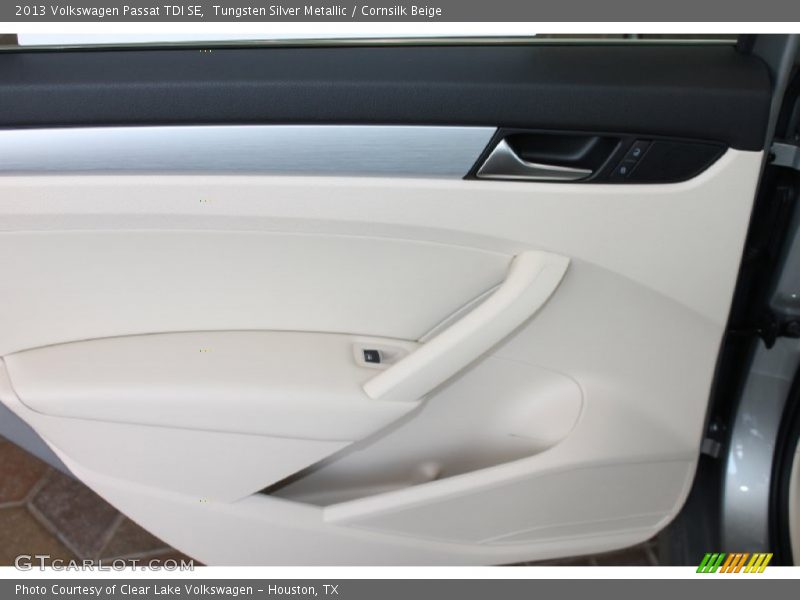 Tungsten Silver Metallic / Cornsilk Beige 2013 Volkswagen Passat TDI SE