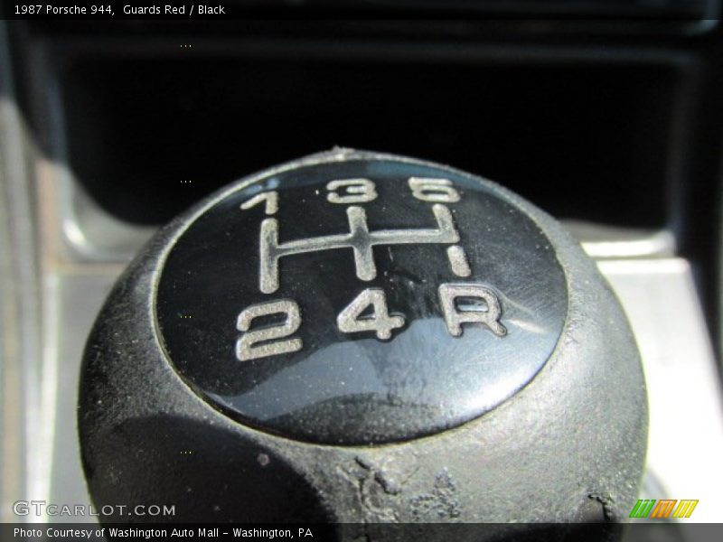  1987 944  5 Speed Manual Shifter
