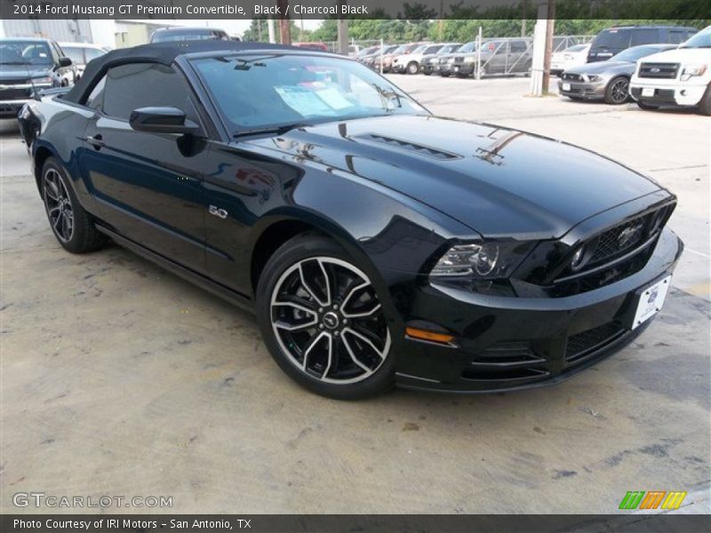 Front 3/4 View of 2014 Mustang GT Premium Convertible