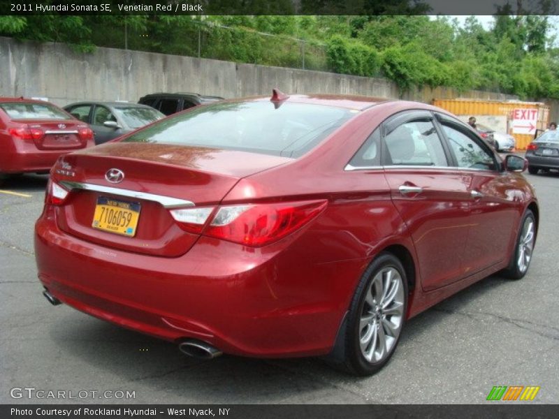 Venetian Red / Black 2011 Hyundai Sonata SE