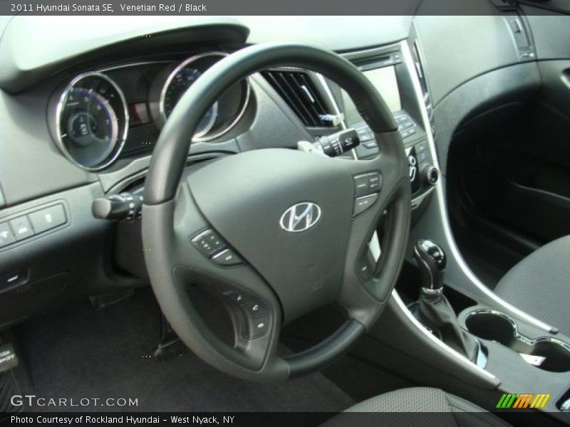 Venetian Red / Black 2011 Hyundai Sonata SE