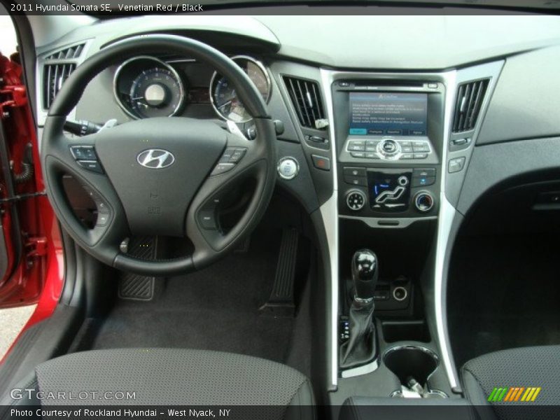 Venetian Red / Black 2011 Hyundai Sonata SE