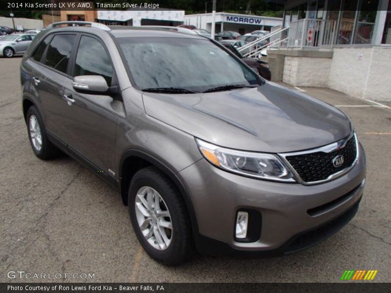 Front 3/4 View of 2014 Sorento LX V6 AWD