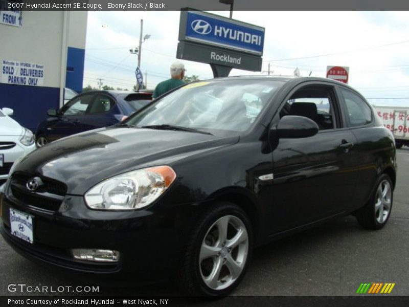 Ebony Black / Black 2007 Hyundai Accent SE Coupe