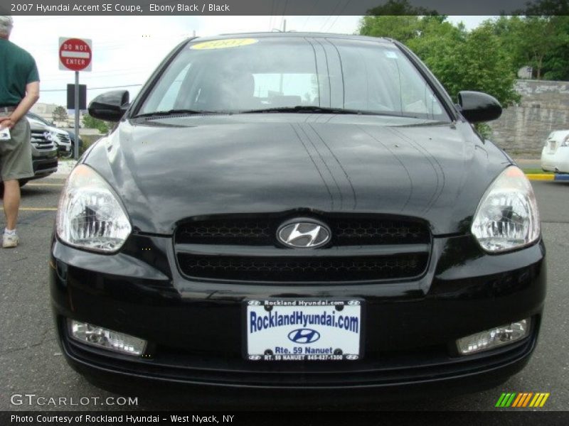 Ebony Black / Black 2007 Hyundai Accent SE Coupe