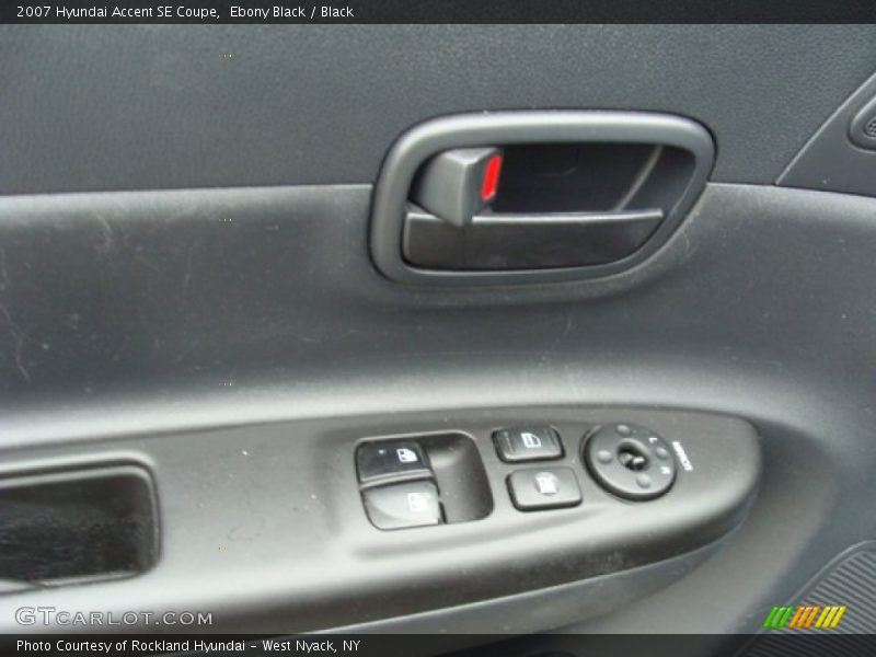 Ebony Black / Black 2007 Hyundai Accent SE Coupe