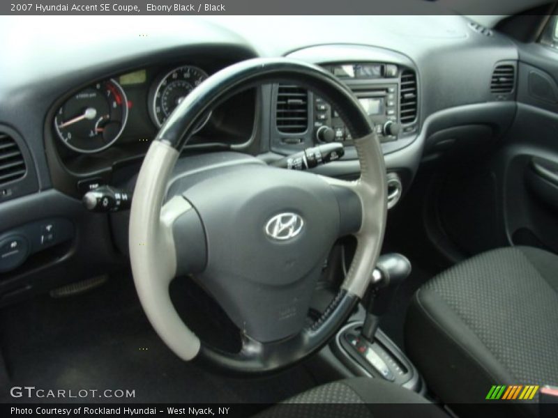 Ebony Black / Black 2007 Hyundai Accent SE Coupe