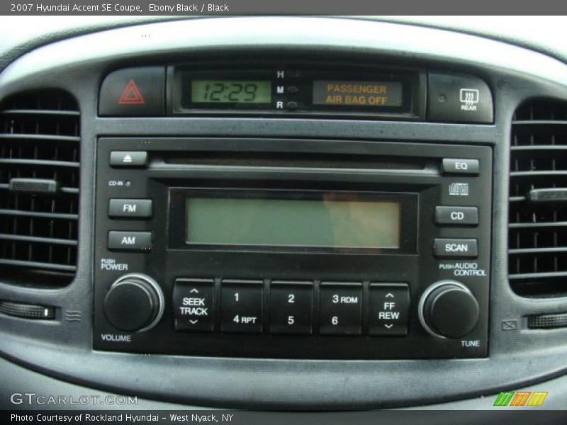 Ebony Black / Black 2007 Hyundai Accent SE Coupe