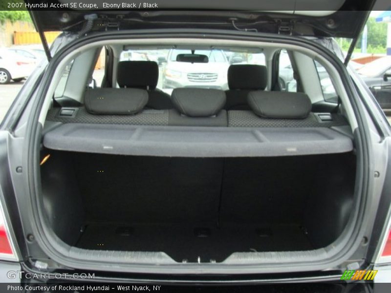 Ebony Black / Black 2007 Hyundai Accent SE Coupe