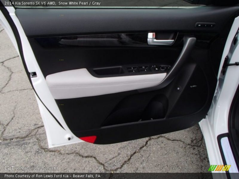 Snow White Pearl / Gray 2014 Kia Sorento SX V6 AWD