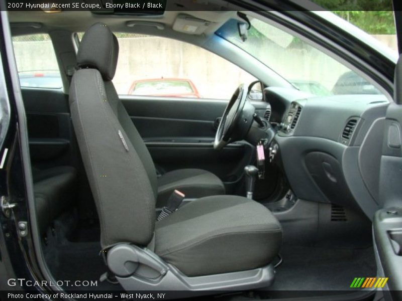 Ebony Black / Black 2007 Hyundai Accent SE Coupe