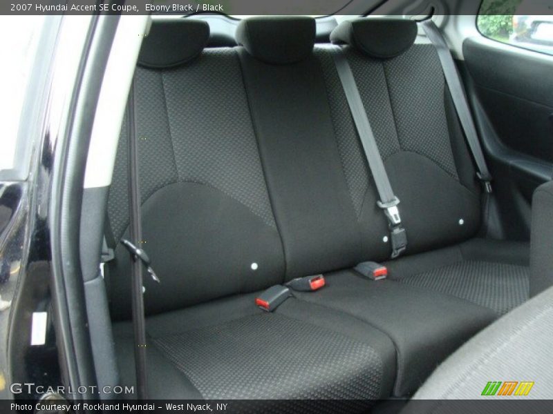 Ebony Black / Black 2007 Hyundai Accent SE Coupe