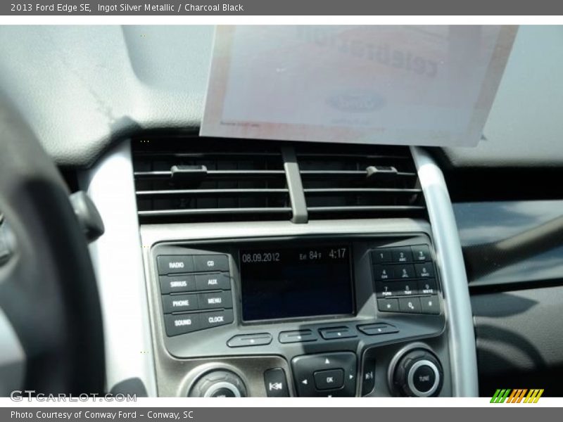 Ingot Silver Metallic / Charcoal Black 2013 Ford Edge SE