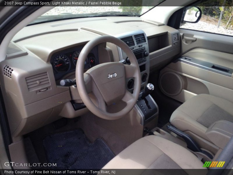  2007 Compass Sport Pastel Pebble Beige Interior