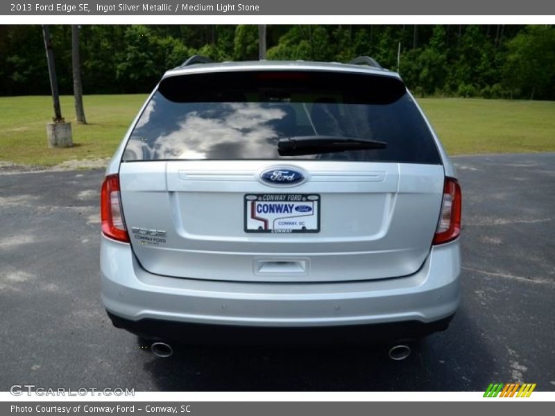 Ingot Silver Metallic / Medium Light Stone 2013 Ford Edge SE